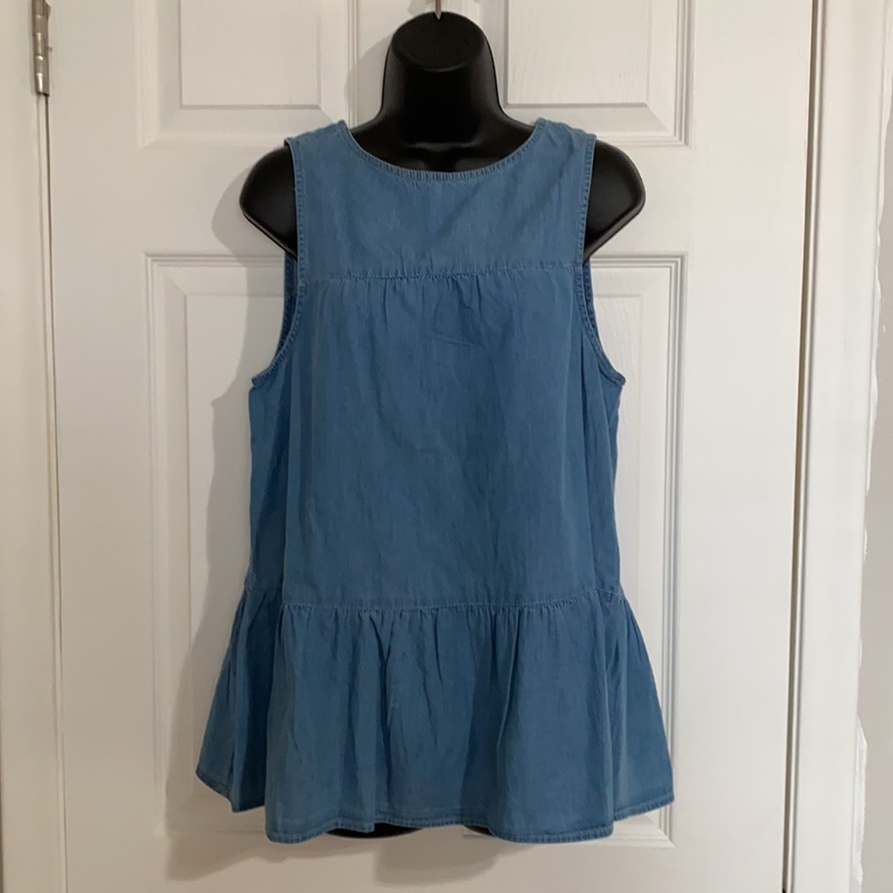 NWT Beach Lunch Lounge Lee Sleeveless Tiered Chambray Top Sz M